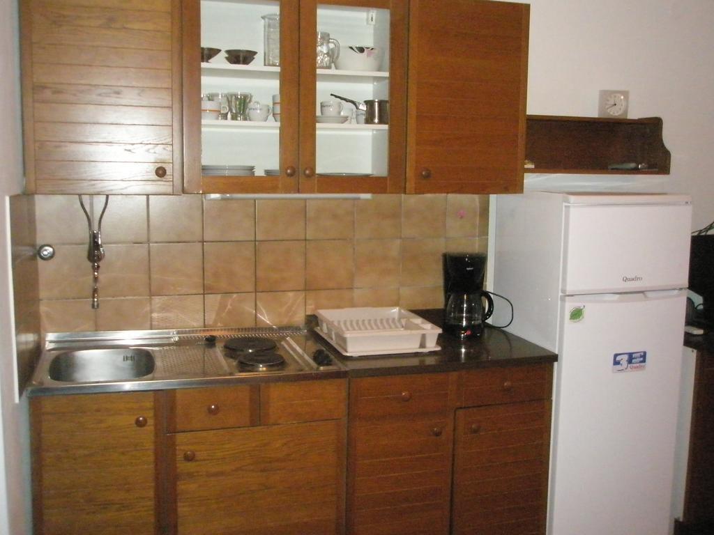 Studio Apartment Jadranko Krnica Ruang foto