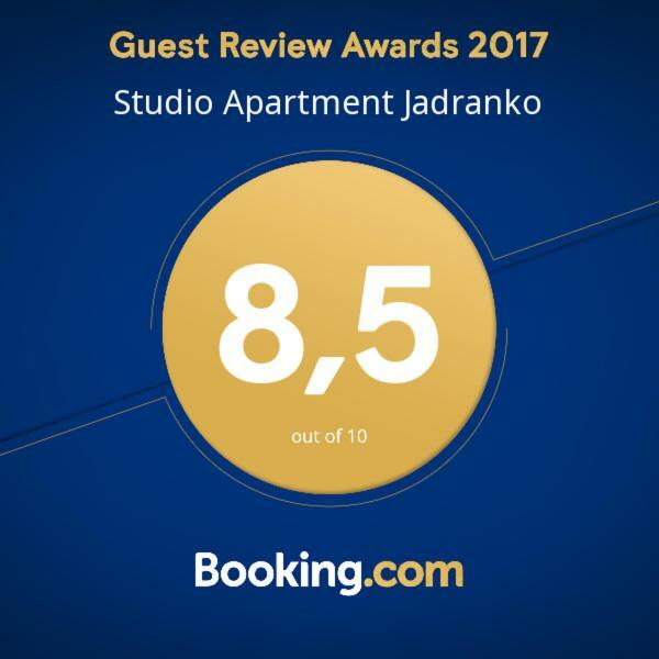 Studio Apartment Jadranko Krnica Bagian luar foto
